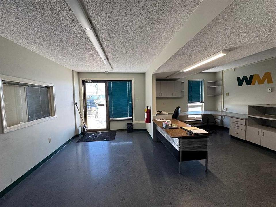 5104 42 Avenue, Lloydminster, SK