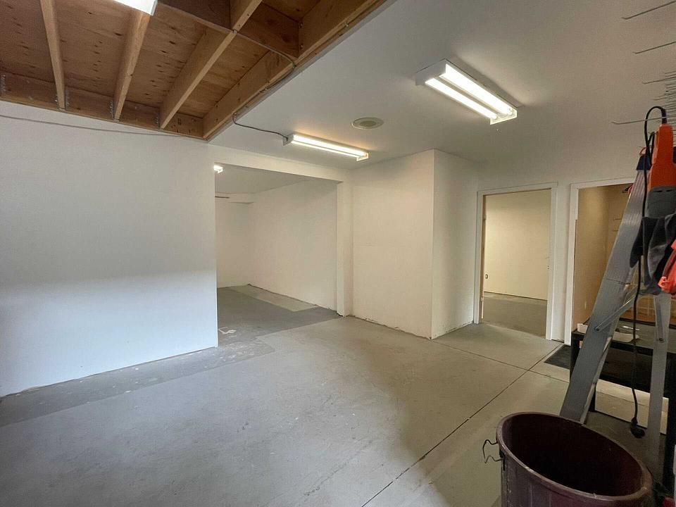 221 - 12448 82 Avenue, Surrey, BC