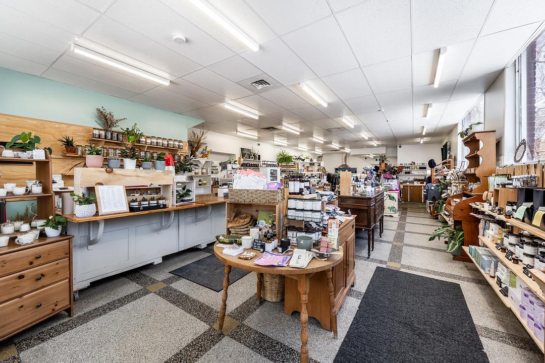 1247 Rue Bélanger, Montréal, QC