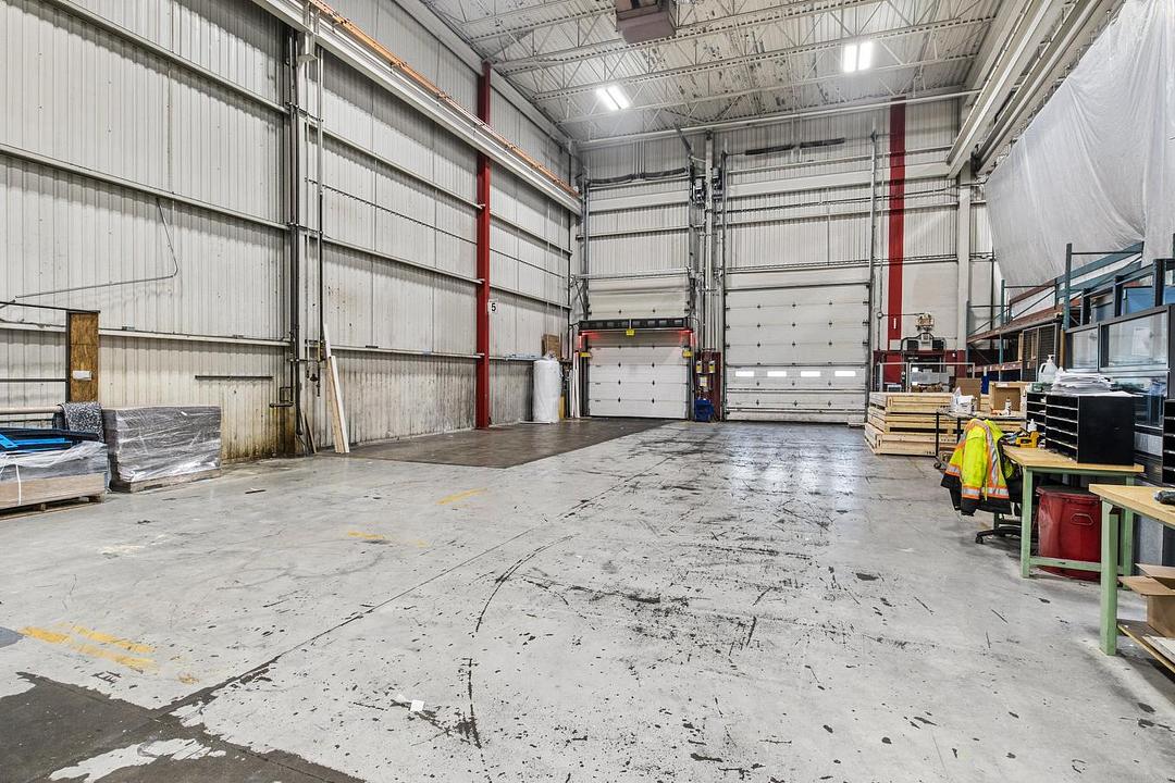 123 Rue Avro, Dorval, QC