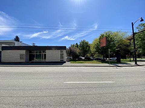 2700 Kingsway, Vancouver, BC