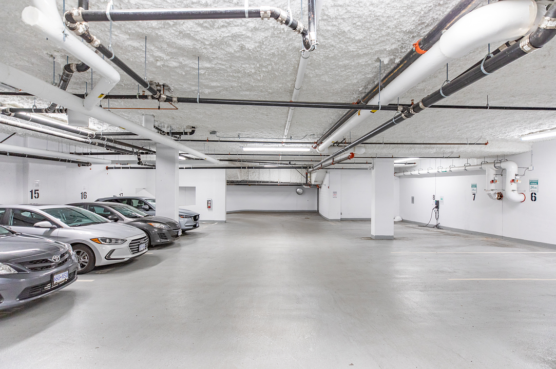 220 - 2238 Yukon St, Vancouver, BC