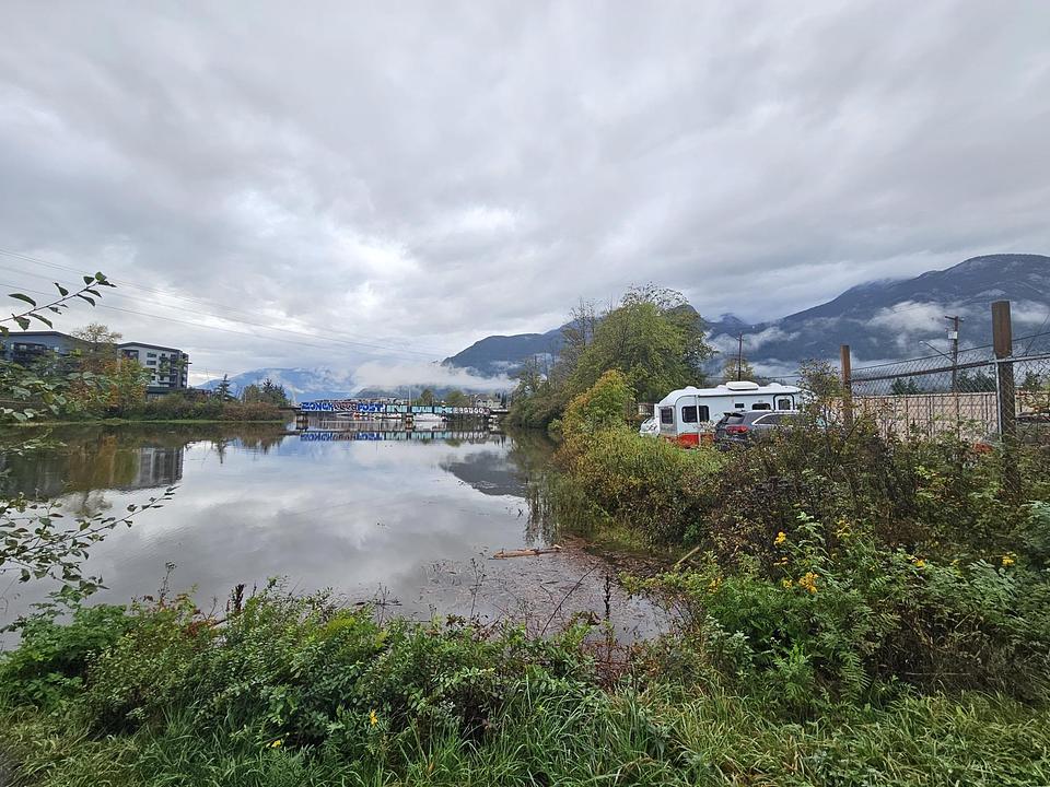 1570 Pemberton Avenue, Squamish, BC