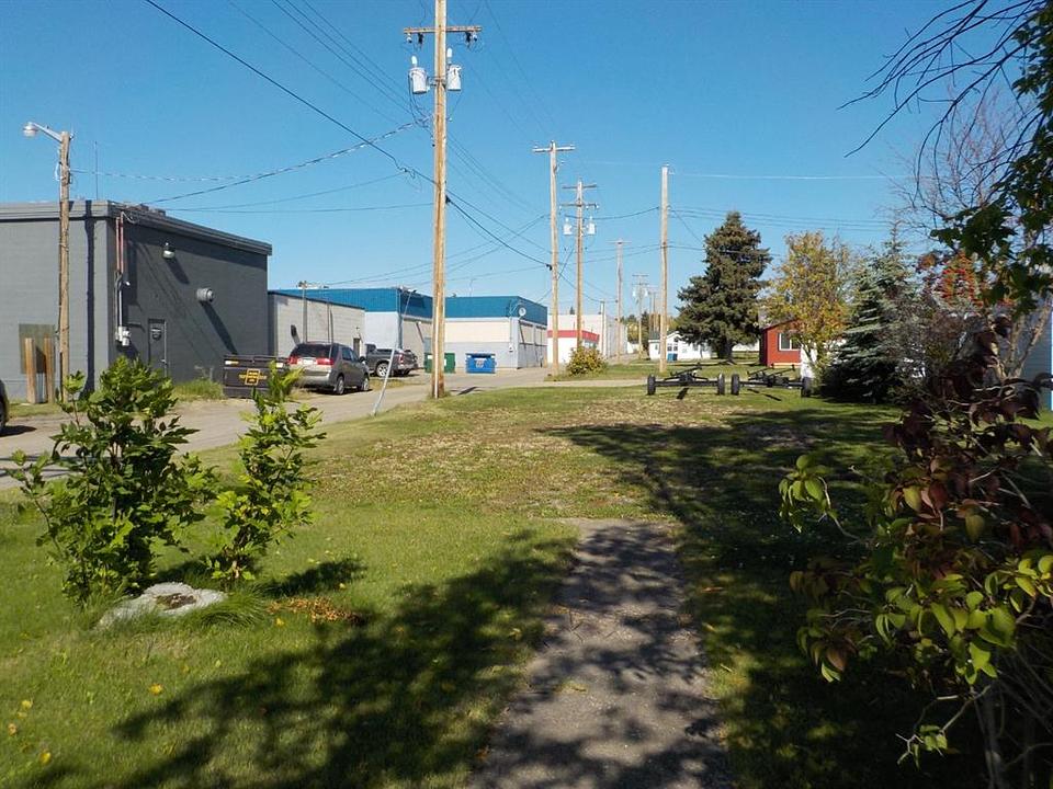 10916 103 Avenue, Fairview, AB