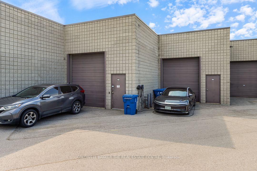 49 & 50 - 588 Edward Avenue, Richmond Hill, ON