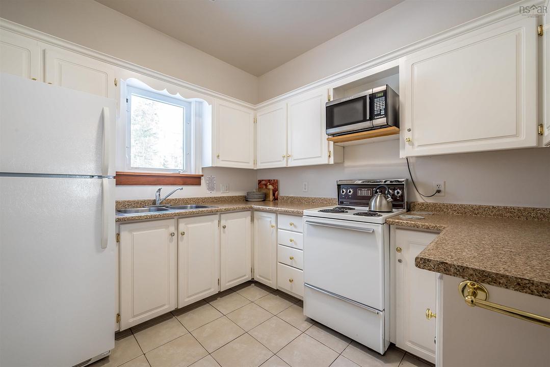 320 Cove Road, Economy, NS