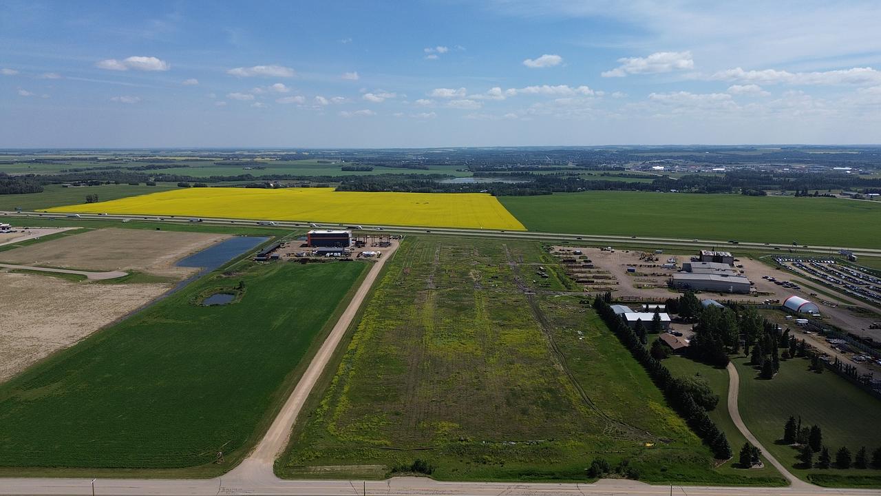 430077 Range Road 261, Ponoka, AB