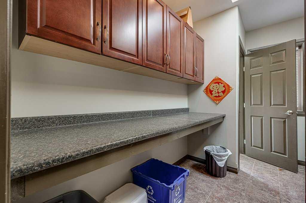 4606 48 Avenue, Red Deer, AB