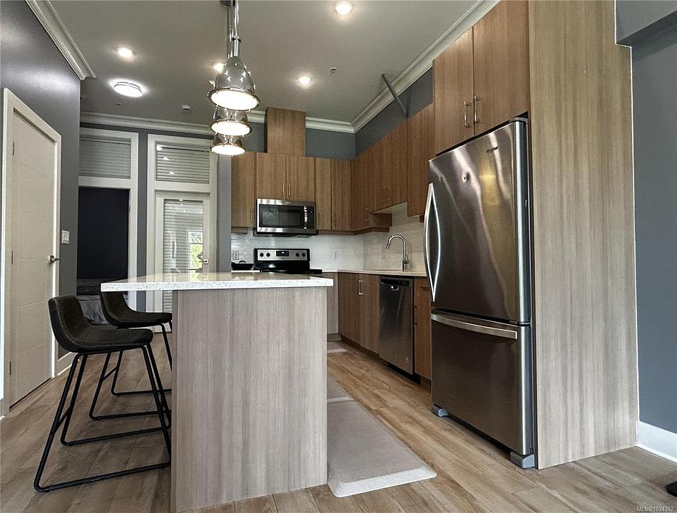 #125 - 2785 Leigh Road, Victoria, BC
