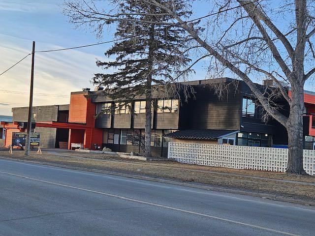 101 - 340 50 Avenue Southeast, Calgary, AB