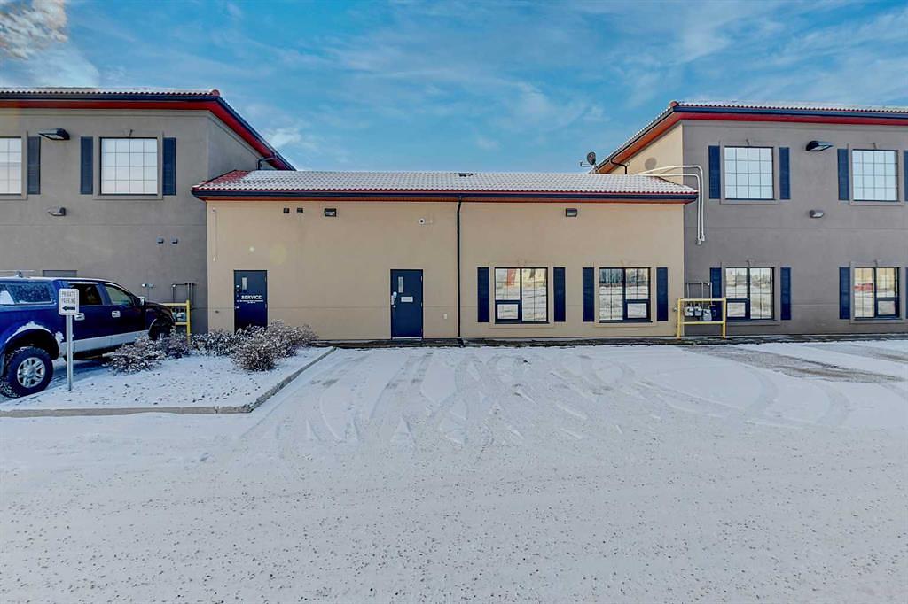 105 - 9505 Resources Road, Grande Prairie, AB