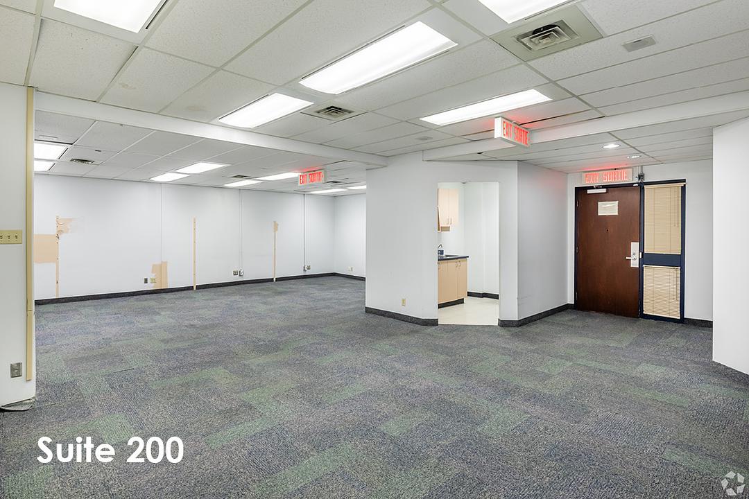 200 - 1 Nicholas Street, Ottawa, ON