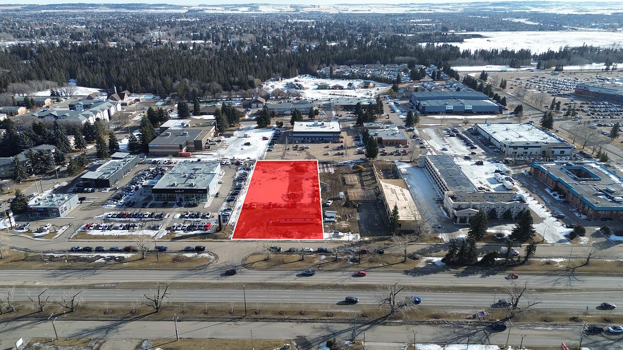 2929 50 Avenue, Red Deer, AB