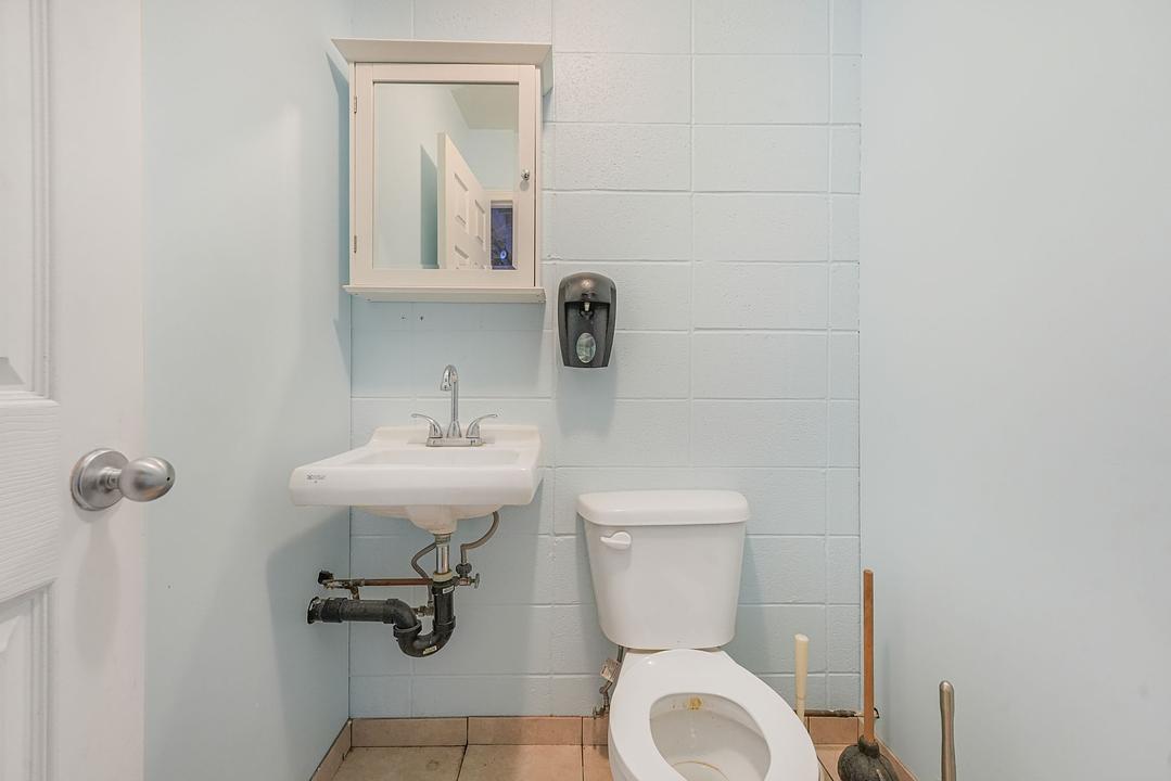 20408 107 Avenue Northwest, Edmonton, AB