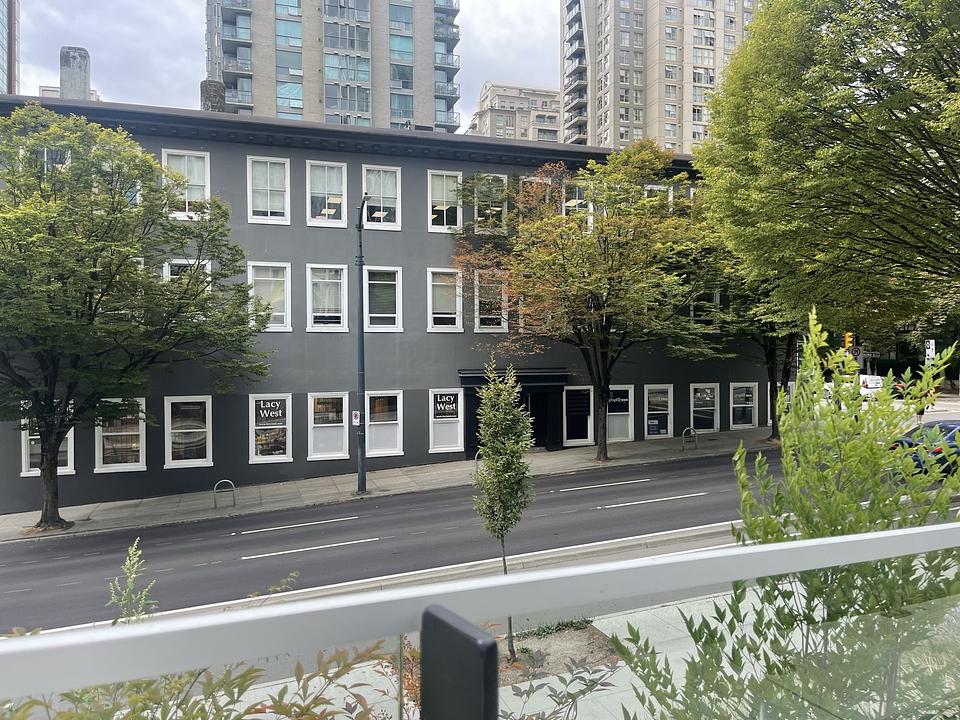 202 - 910 Richards Street, Vancouver, BC