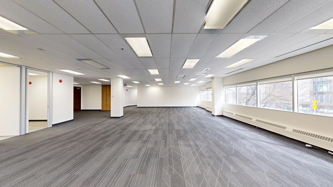 202 - 1565 Carling Avenue, Ottawa, ON