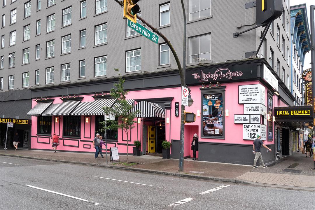 654 Nelson Street, Vancouver, BC