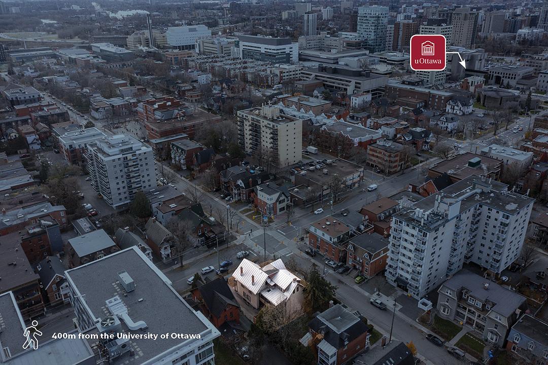 245 Laurier Avenue East, Ottawa, ON