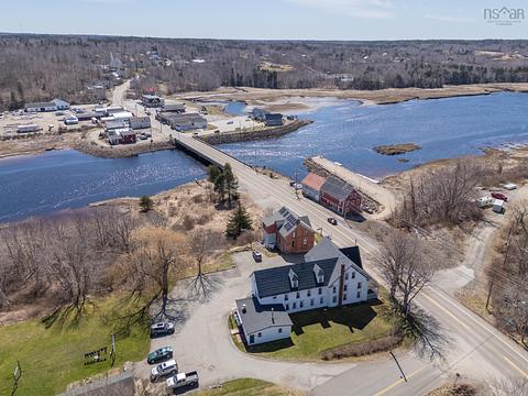 4616 Nova Scotia Trunk 1, Windsor, NS