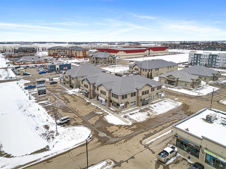Unit B - 1724 50 Avenue, Lloydminster, AB
