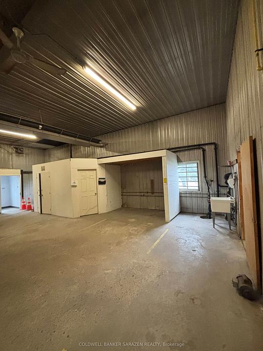7010 Parkway Road, Ottawa, ON