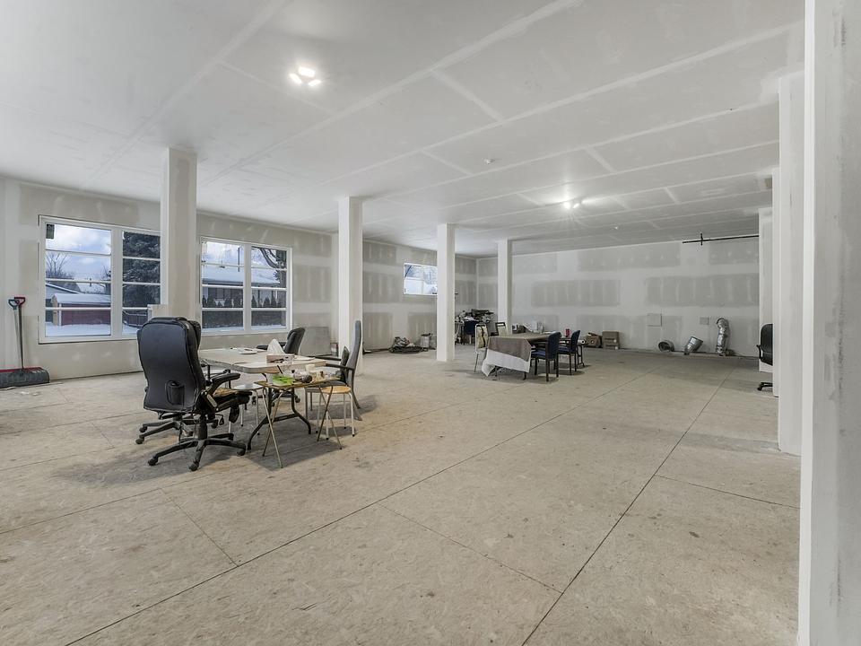 12904 116 Street Northwest, Edmonton, AB