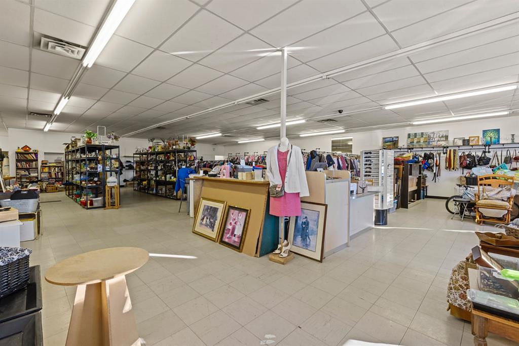 308 2 Avenue, Bassano, AB