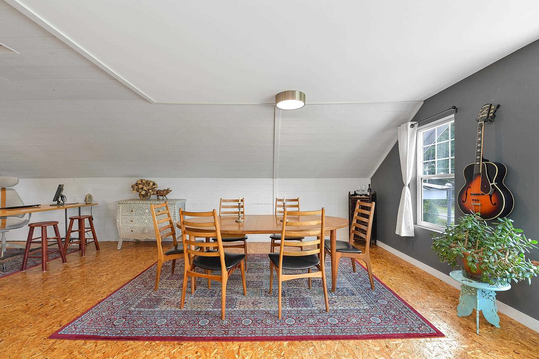 454 Village Bay Road, Mayne Island, BC
