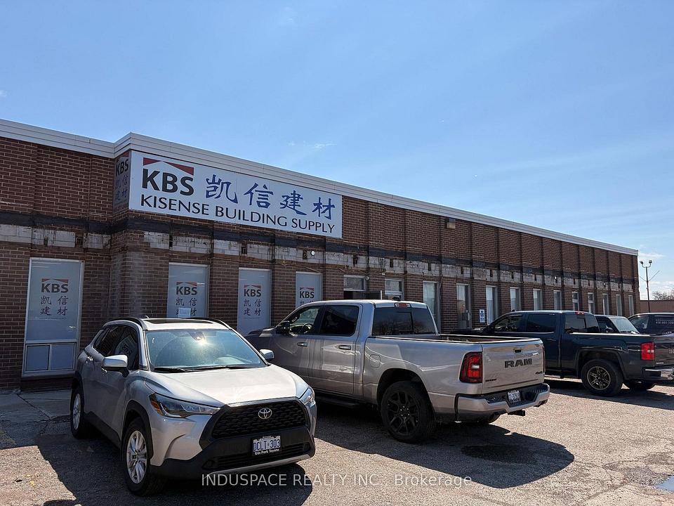 29-31 - 2480 Cawthra Road, Mississauga, ON