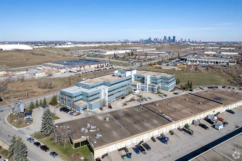 350 - 1200 59 Avenue Southeast, Calgary, AB