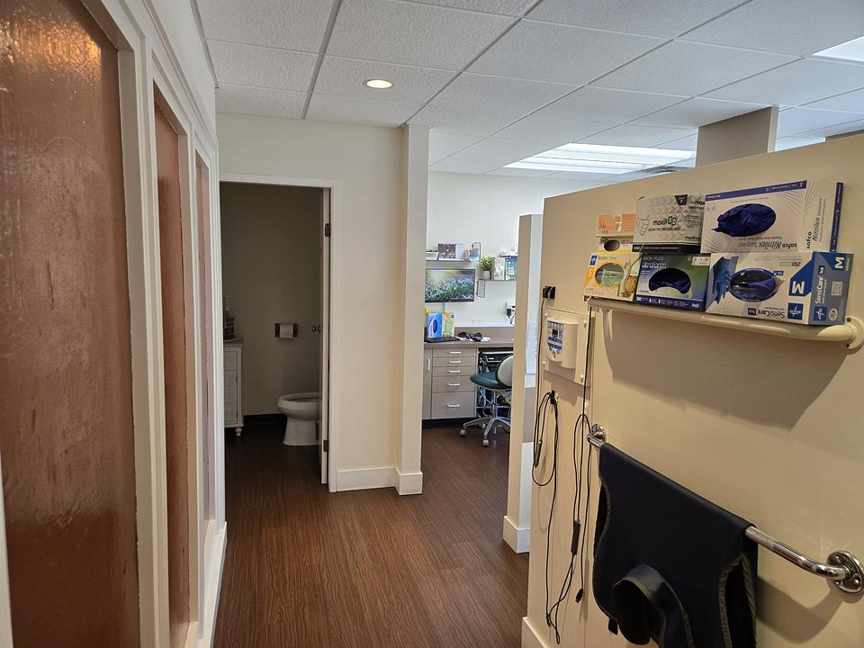 310 - 5970 East Blvd, Vancouver, BC