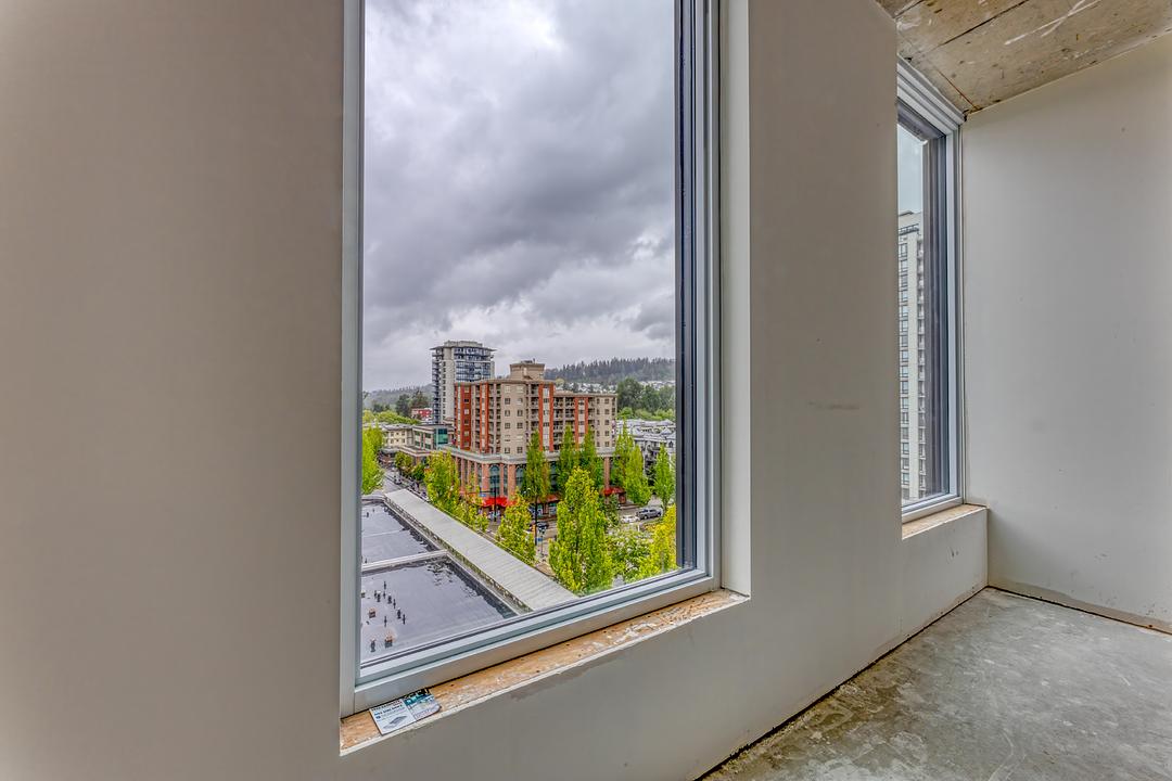 701 - 2992 Glen drive, Coquitlam, BC