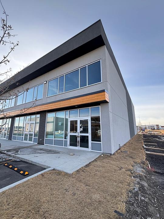 Bay 165 - 4070 108 Avenue Northeast, Calgary, AB