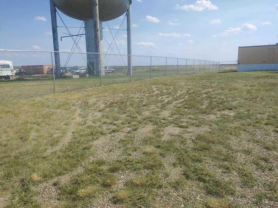309 1 Avenue, Bassano, AB