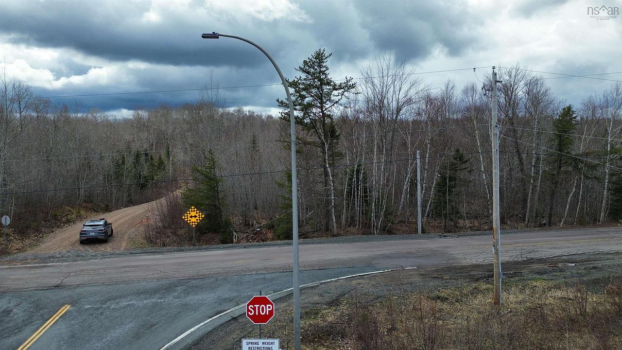 Thomson Road, Oxford, NS