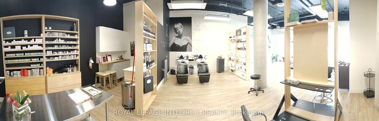 100 - 100 Murray Street, Ottawa, ON