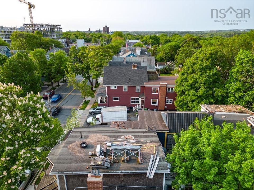 2070 Oxford Street, Halifax, NS