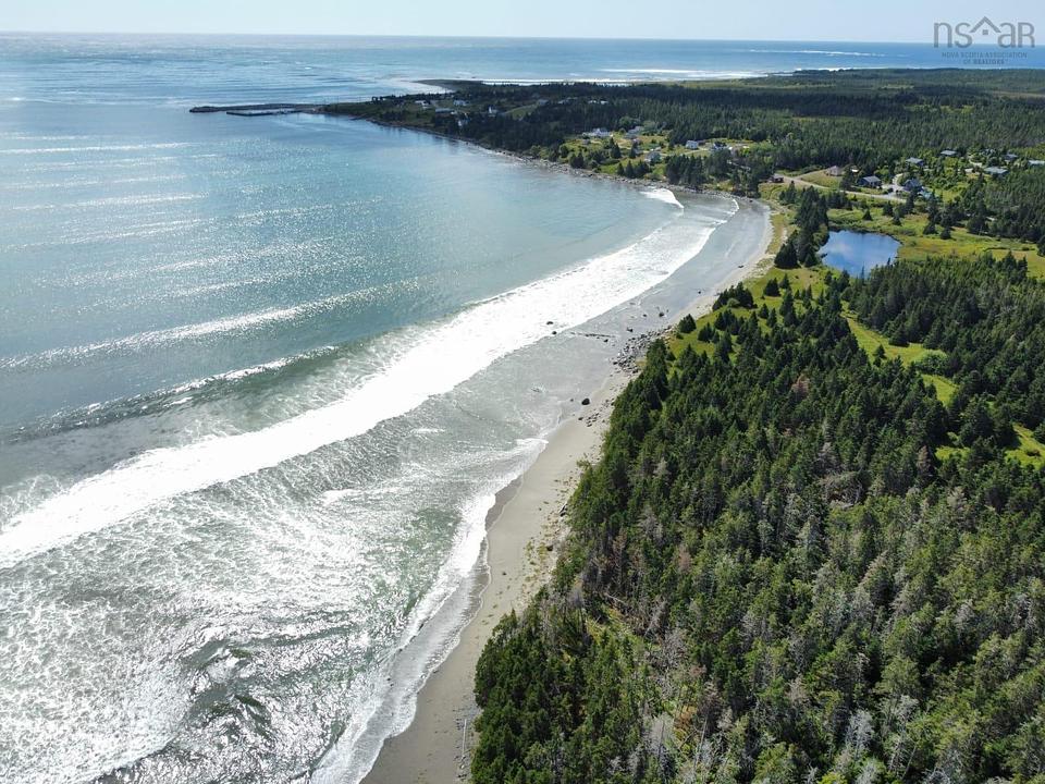 150 New Harbour Road, Larrys River, NS