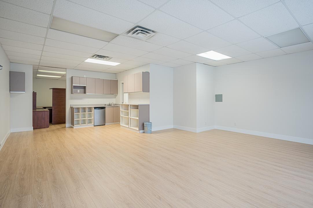 16055 Fraser Hwy, Surrey, BC