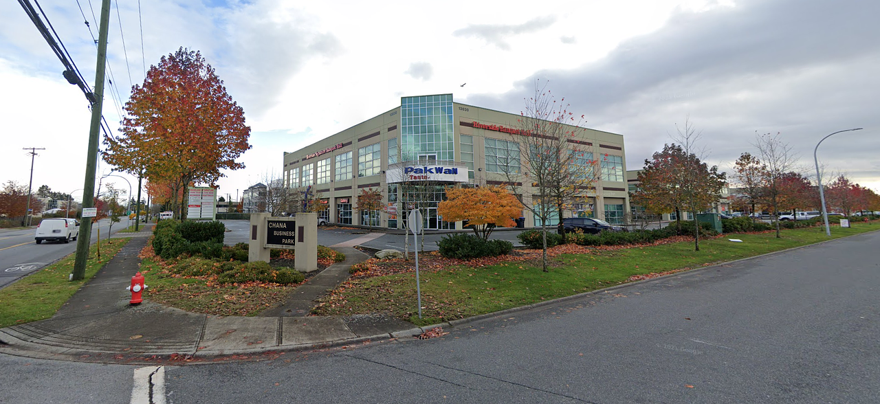 101, 102, 107 - 13030 76 Ave, Surrey, BC