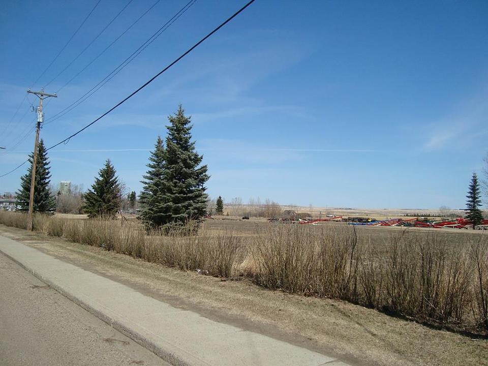 Main Street, Trochu, AB