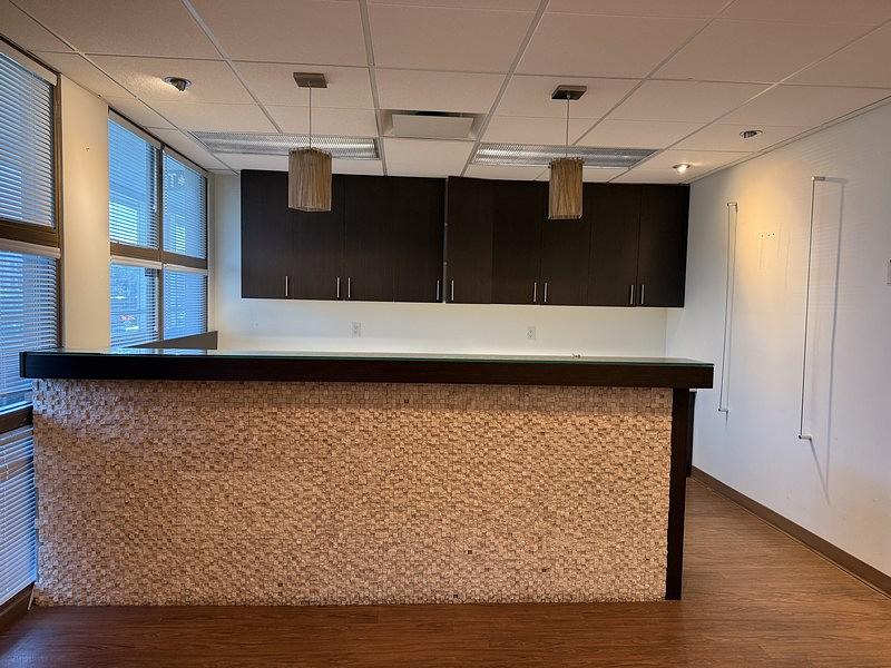 201 - 6051 Gilbert Rd, Richmond, BC