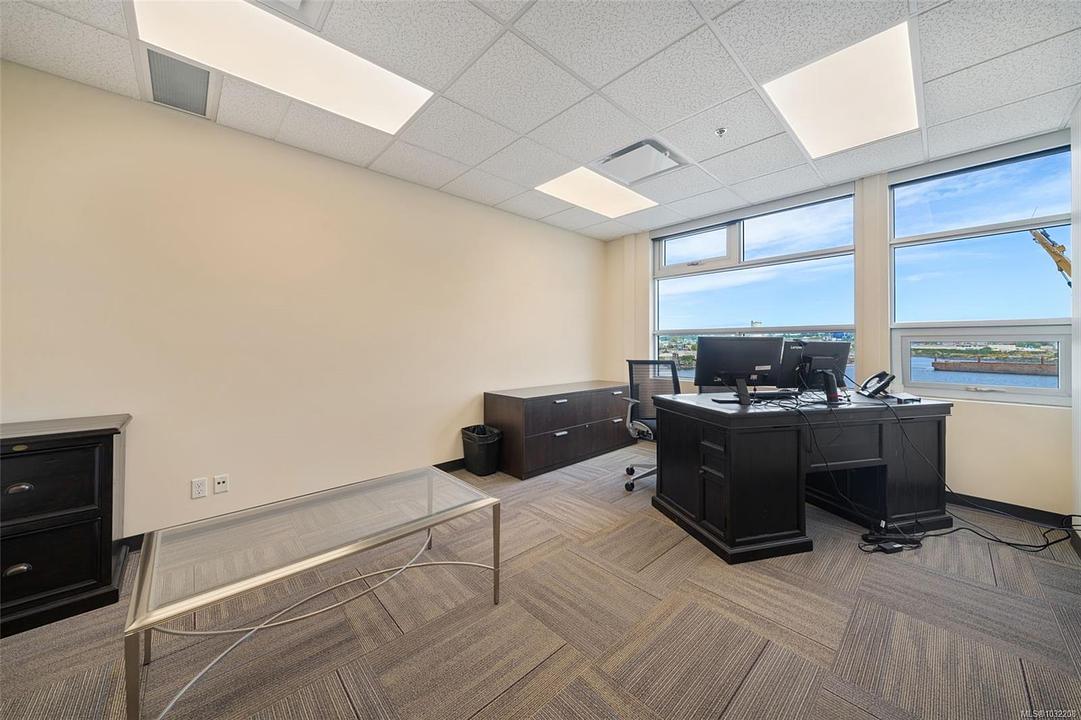 300-305 - 388 Harbour Road, Victoria, BC