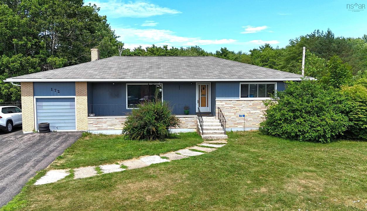 172 North Street, Bridgewater, NS