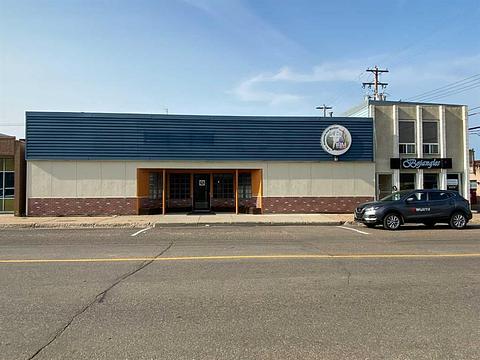 5008 48 Street, Lloydminster, AB