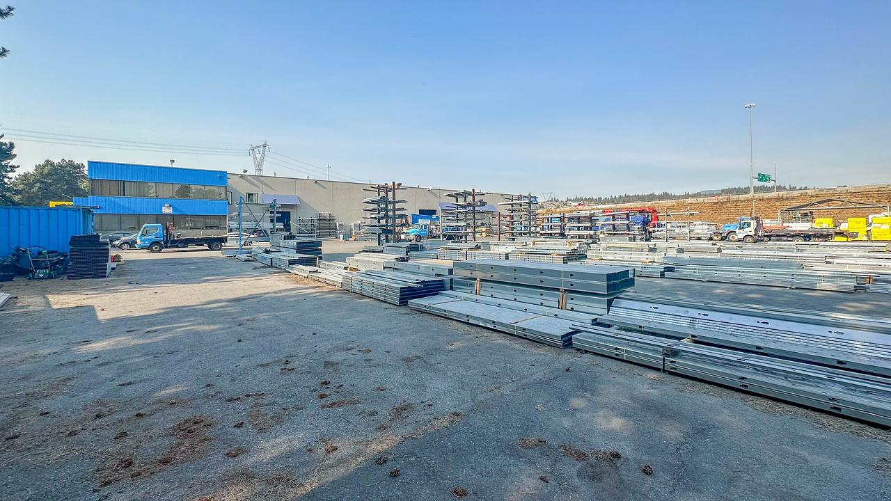 2401 United Boulevard, Coquitlam, BC