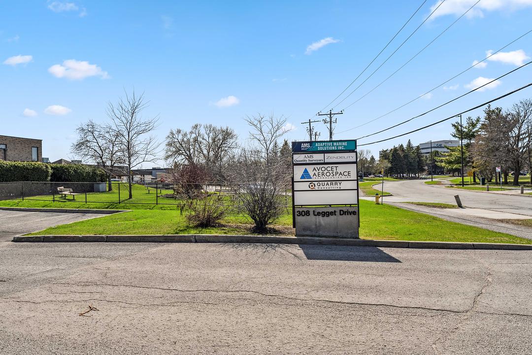 308 Legget Drive, Ottawa, ON