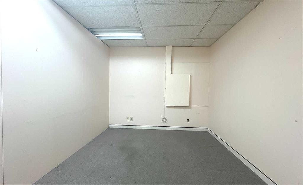 201 - 1710 Centre Street North, Calgary, AB