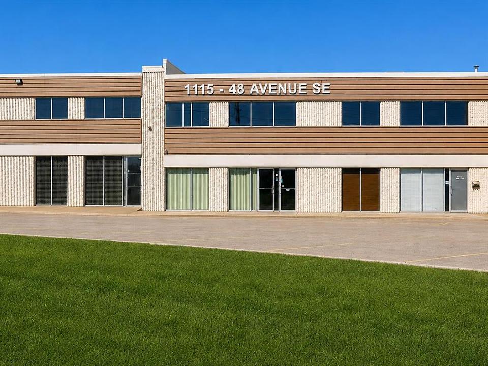 4 - 1115 48 Avenue Southeast, Calgary, AB