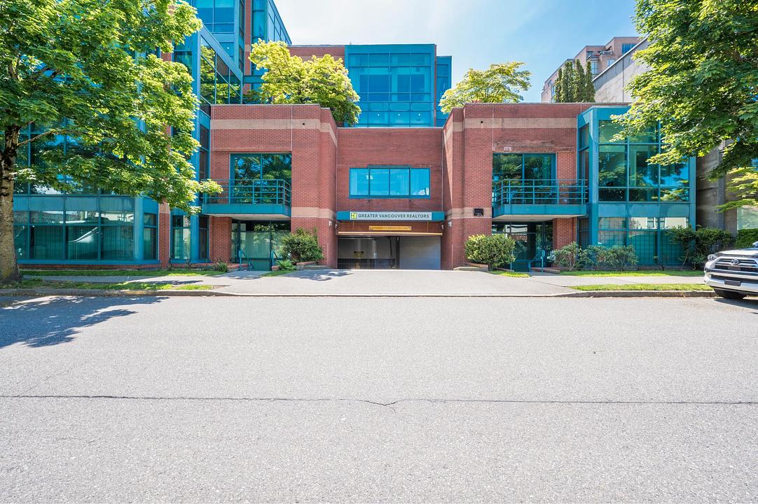 100 - 2433 Spruce Street, Vancouver, BC